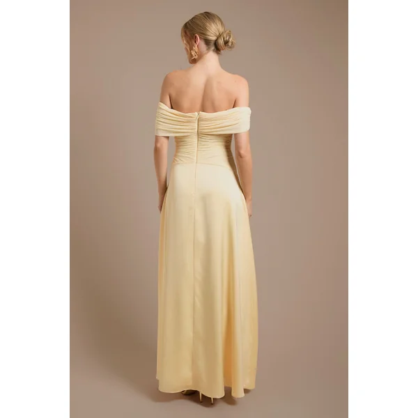 Robe De Demoiselle D'honneur Bardot En Tulle Et Satin