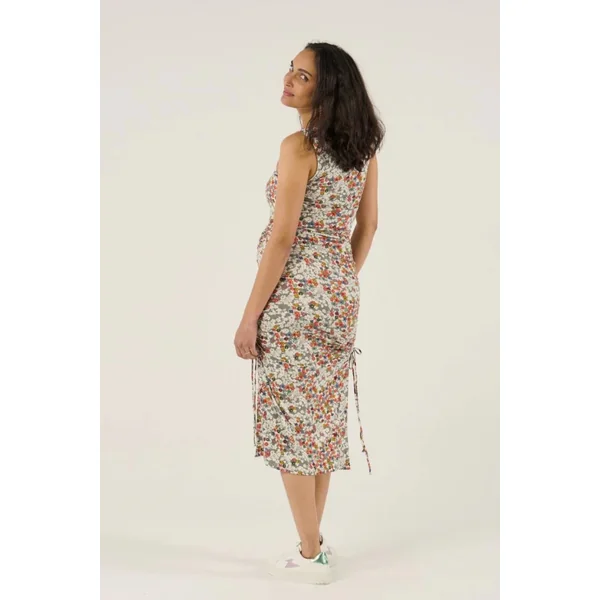Robe de grossesse fleurie près du corps – allaitement facile