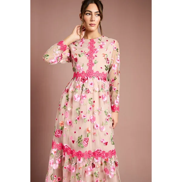 Robe Longue Brodée à Motifs Floraux