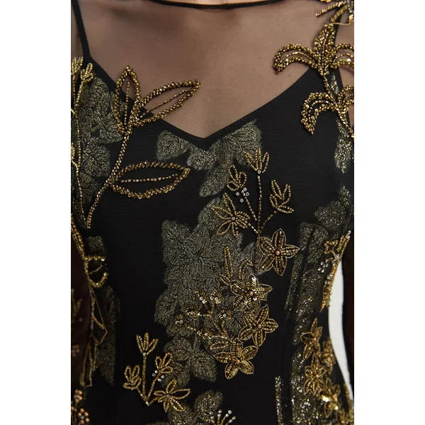Robe Maxi Petite en Georgette Métallisée Tissée avec Appliqués Floraux