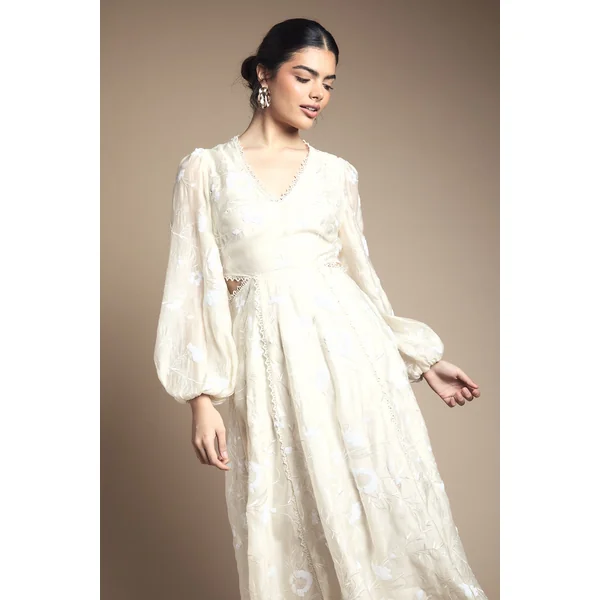 Robe Midaxi en Mousseline à Sequins et Motifs Floraux