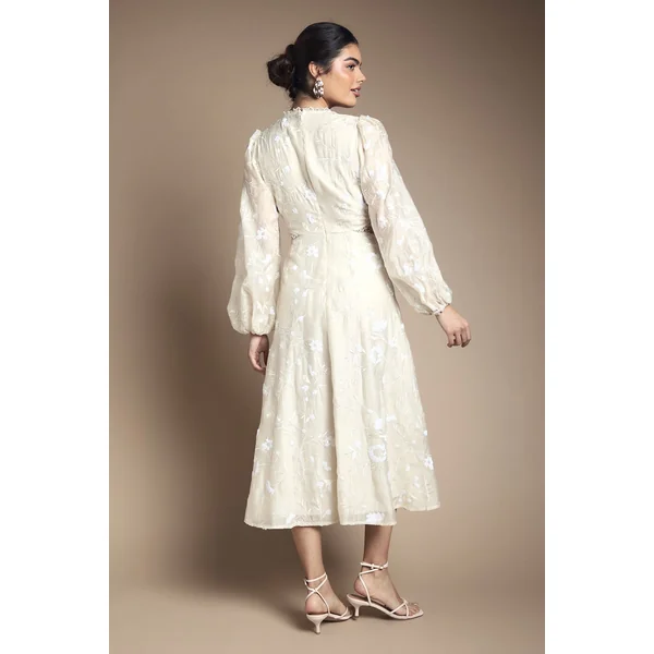 Robe Midaxi en Mousseline à Sequins et Motifs Floraux