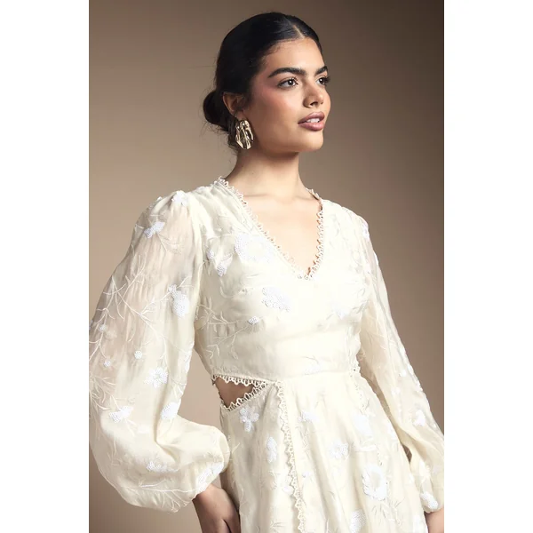 Robe Midaxi en Mousseline à Sequins et Motifs Floraux
