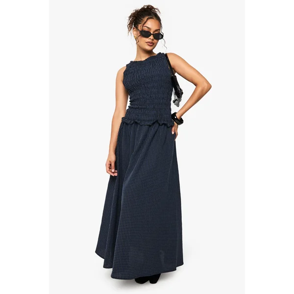 Robe Midaxi en vichy avec détails froncés et taille basse