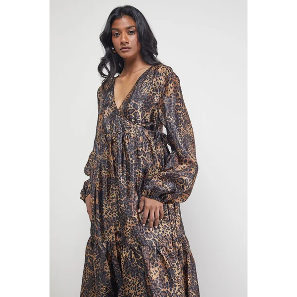 Robe Midi Smockée à Volants en Organza Texturé Portefeuille