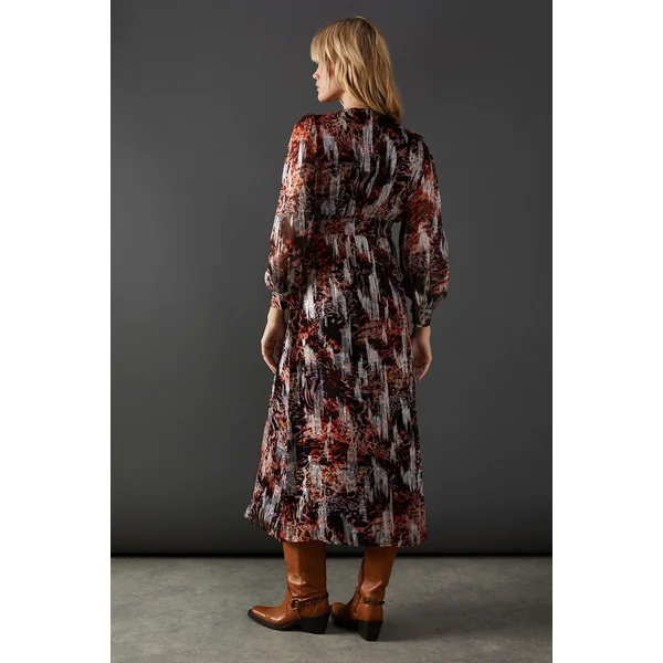 Robe Midi à Col Plongeant et Boutonnage Intégral en Jacquard Métallisé