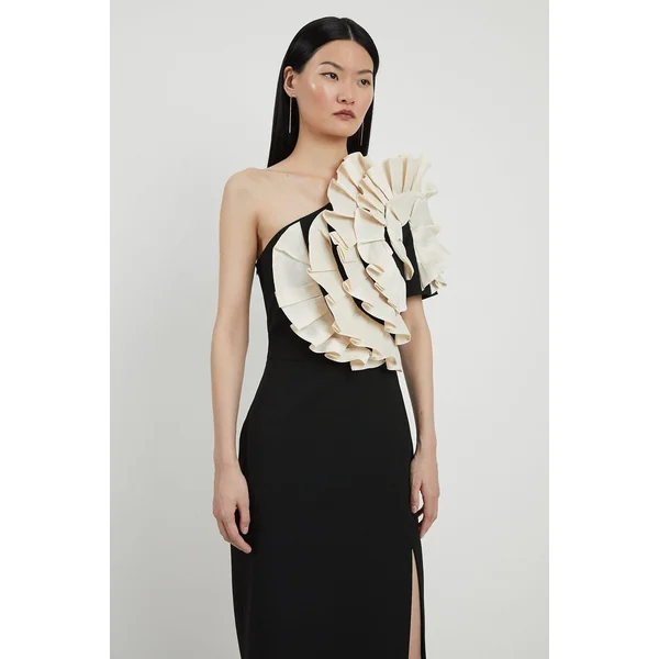 Robe midi à une épaule en taffetas stretch compact à volants