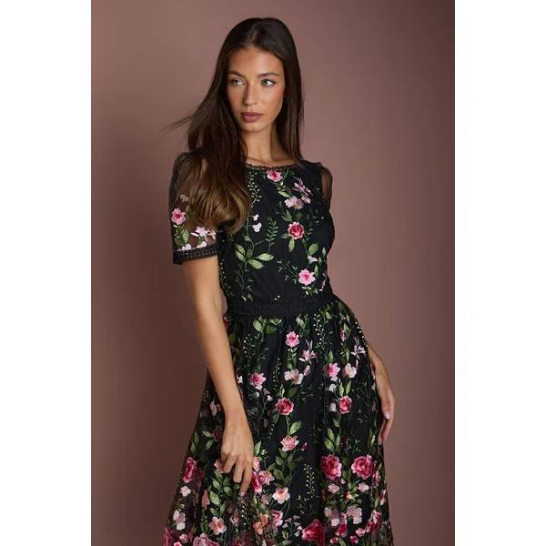 Robe Mi-Longue en Maille Brodée avec Détails de Dentelle
