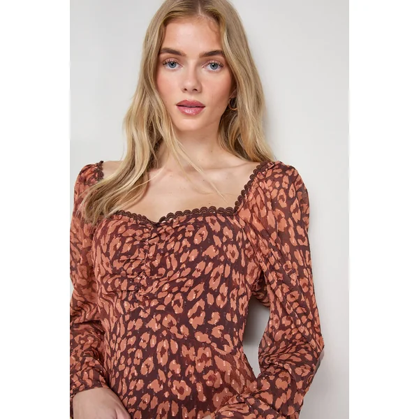 Robe Mi-Longue en Mousseline Imprimée avec Détail d'Épaule et Dos Froncé