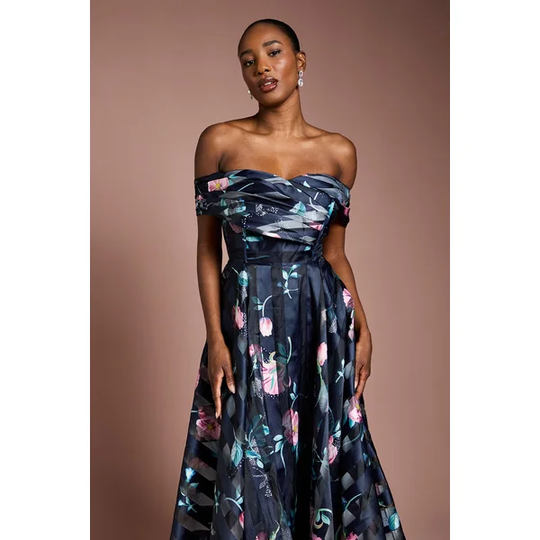 Robe Mi-Longue à Bustier Plissé en Organza Rayé