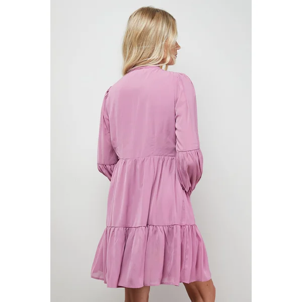 Robe Mini Froncée avec Nœud Papillon et Garniture Cloutée