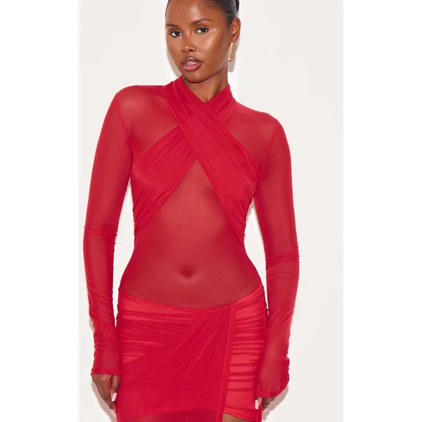 Rouge Robe Longue En Mesh Avec Détail Croisé Au Buste Et Jupe Froncée