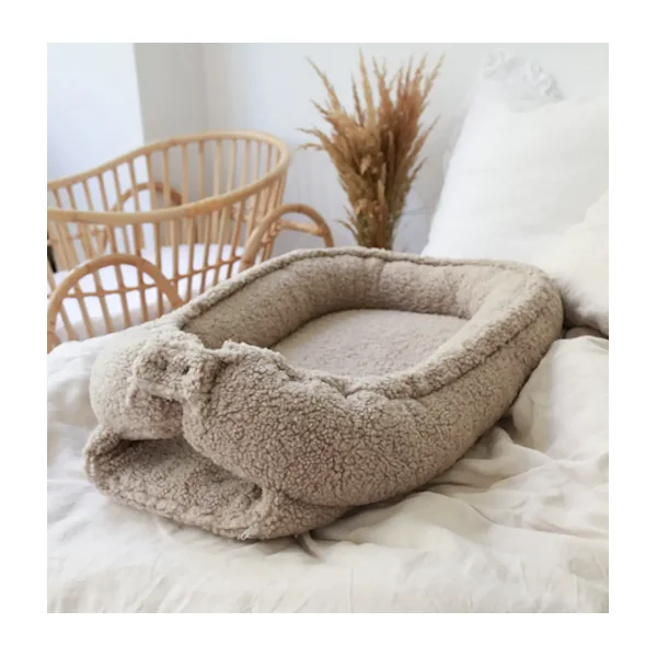 Réducteur de lit / Cocon bébé taupe - Babyly