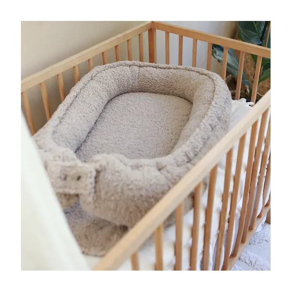 Réducteur de lit / Cocon bébé taupe - Babyly