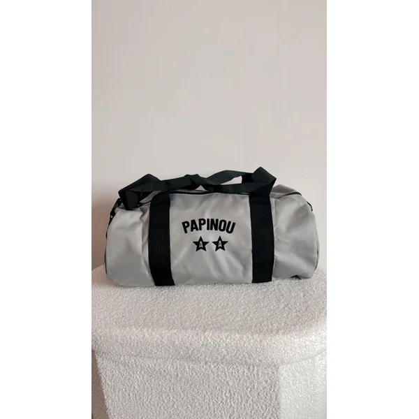 Sac de Sport gris Personnalisé – Pratique et Stylé pour Tous les Sports