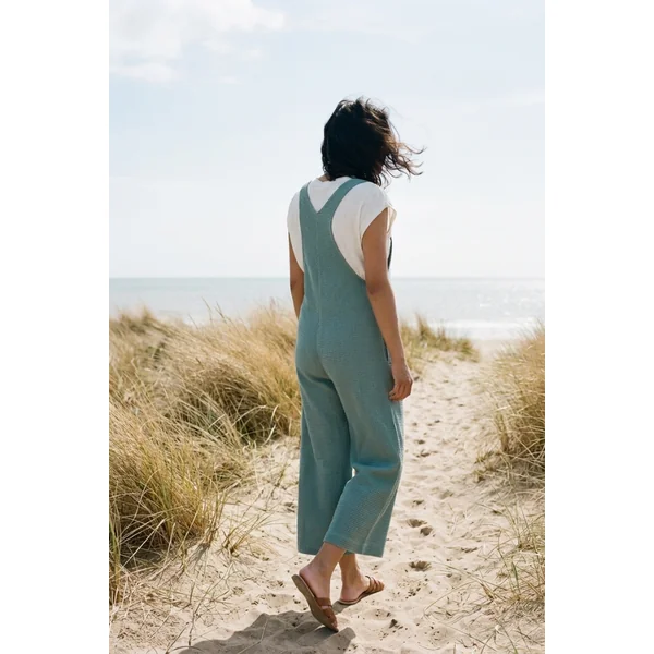 Salopette de grossesse verte en coton gaufré – confort et style naturel