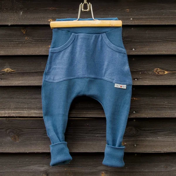 Sarouel évolutif en laine mérinos - Kangaroo trousers Manymonths – Coloris 2025/26