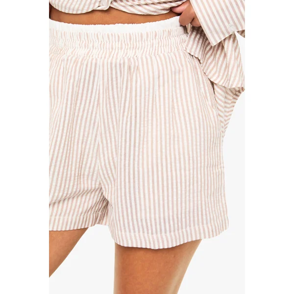Shorts à taille contrastante avec rayures texturées