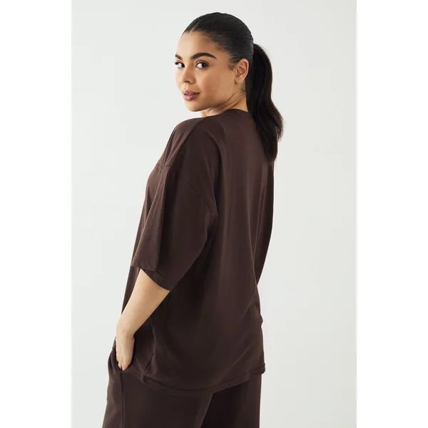 T-shirt Oversized DSGN Studio Sport Training Club