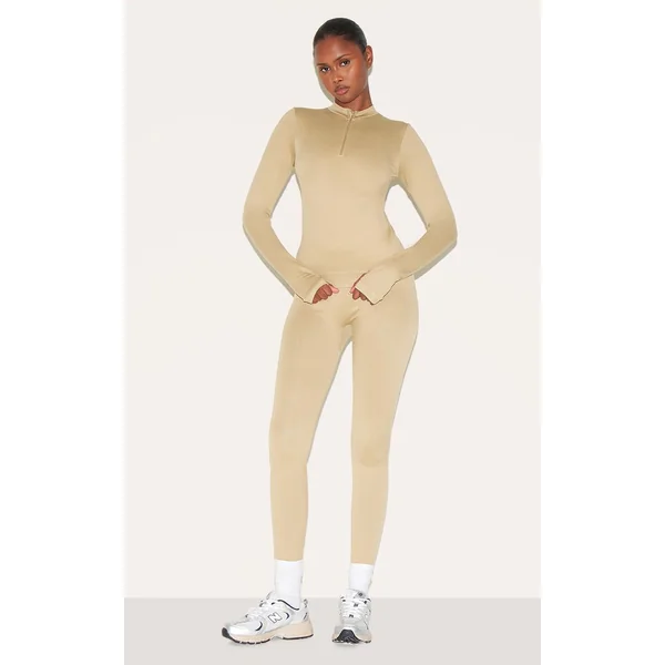 Vert Olive Veste Ajustée Sans Couture Avec Détails De Lignes
