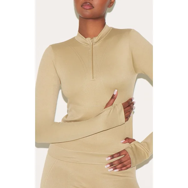 Vert Olive Veste Ajustée Sans Couture Avec Détails De Lignes