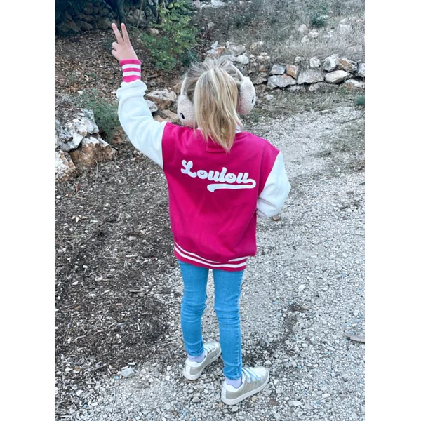 Veste Enfant Personnalisée Style Teddy Fuchsia – Prénom pour un Look Fun et Unique !