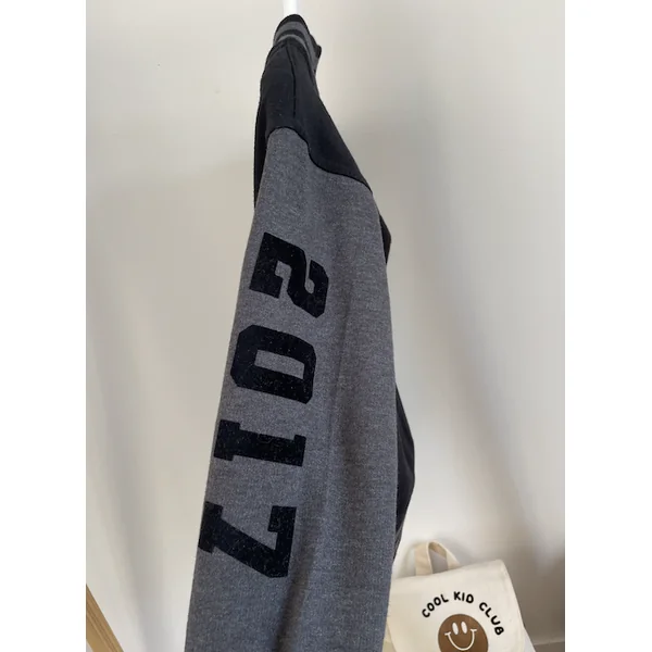Veste Teddy Noire Enfant Personnalisée – Style et Confort